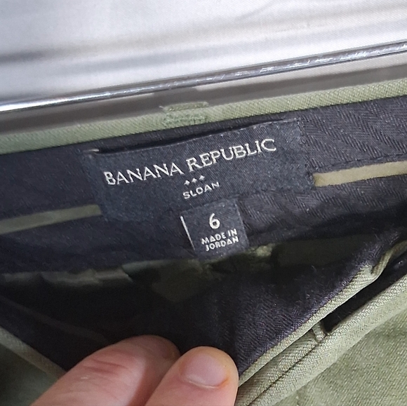 Banana Republic Chic Women's Size 6 Olive Green Sloan Chino's Pants - Picture 2 of 10